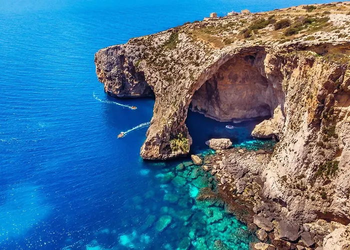 Blue Pearl Apartment